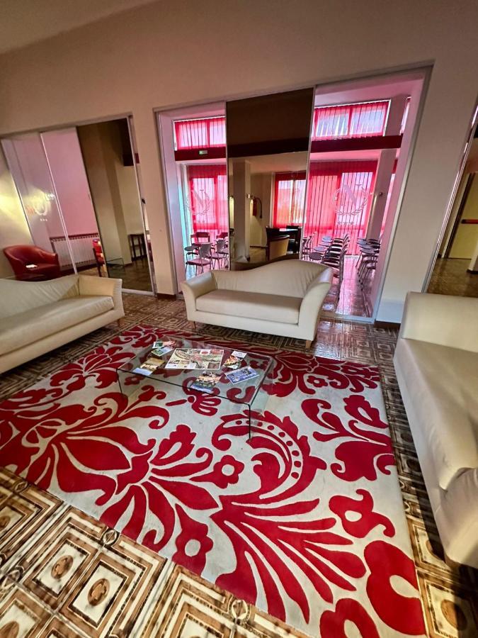 Hotel Napoleon 폰트레몰리 외부 사진